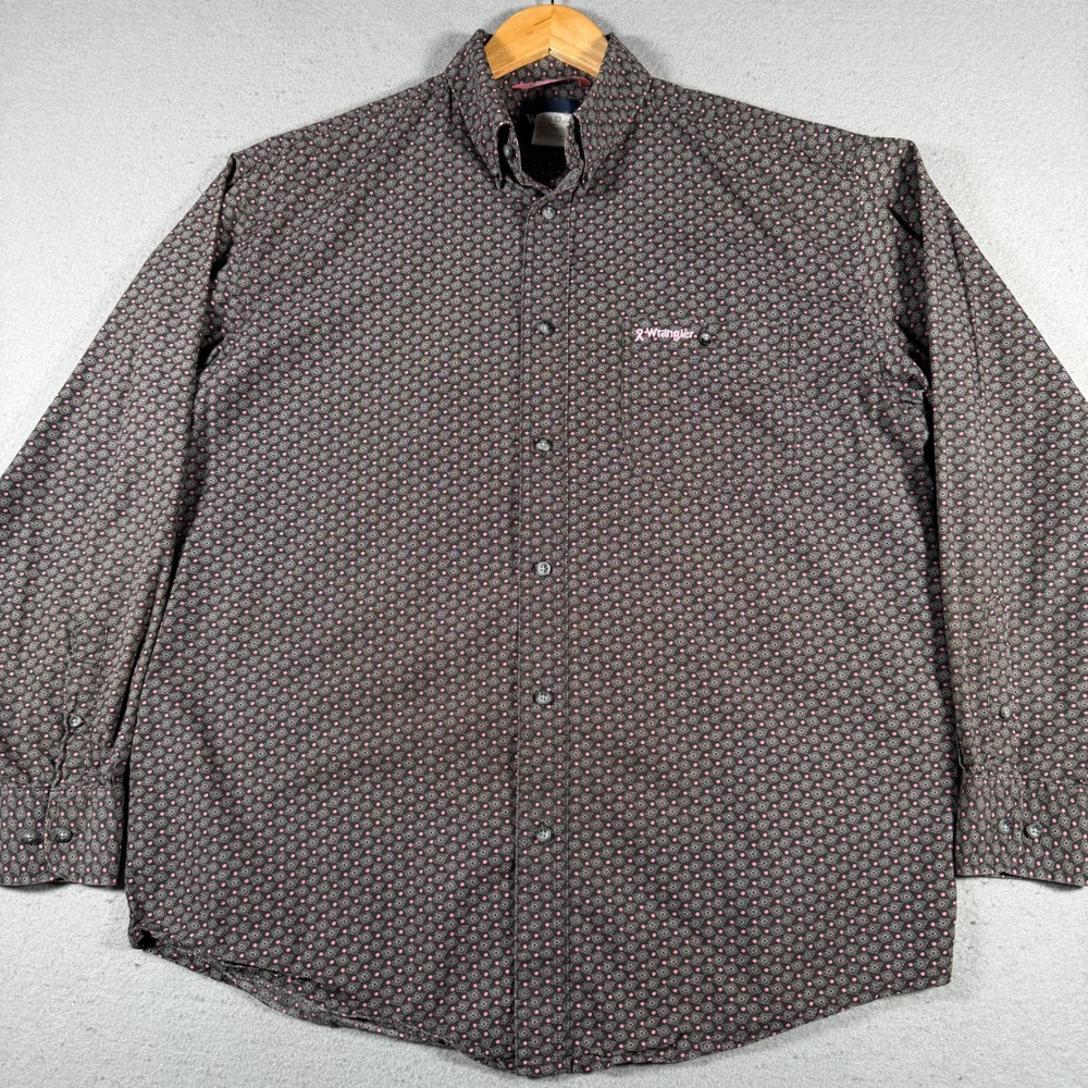 Wrangler Tough Enough to Wear Pink Mens Large Black Geometric Button Down Shirt